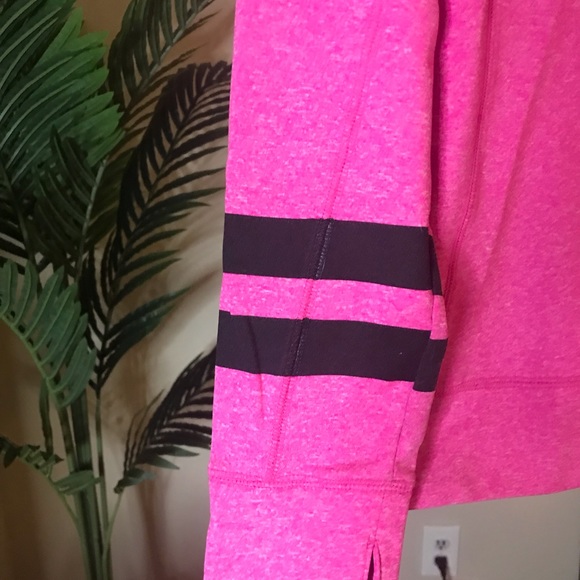 Victoria’s Secret Pink Bright Pink Quarter Zip Work out Jacket. Size Small - Picture 4 of 8